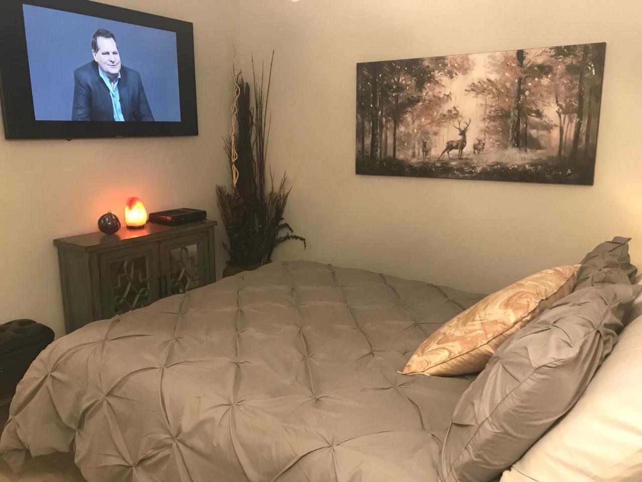 Home Sweet Condo YYC Eksteriør billede