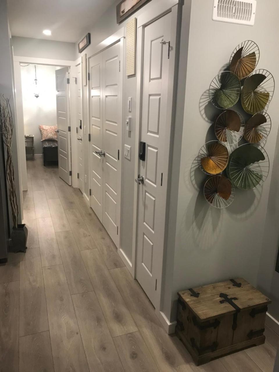 Home Sweet Condo YYC Eksteriør billede